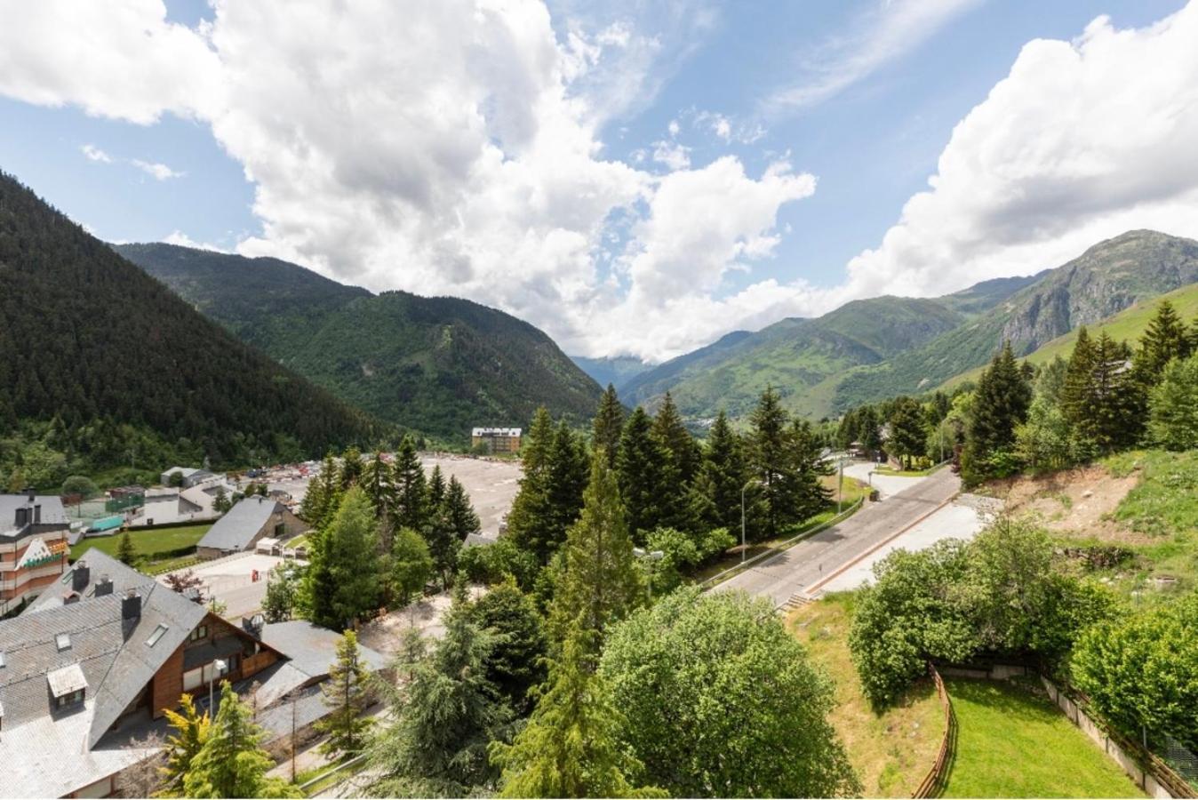 Chic Humaralet, Pie De Pistas, Free Parking Apartment Baqueira Beret Ngoại thất bức ảnh